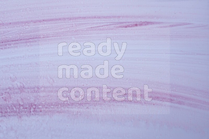 لقطات مقربة لأشكال مختلفة مرسومه باللون الأرجواني