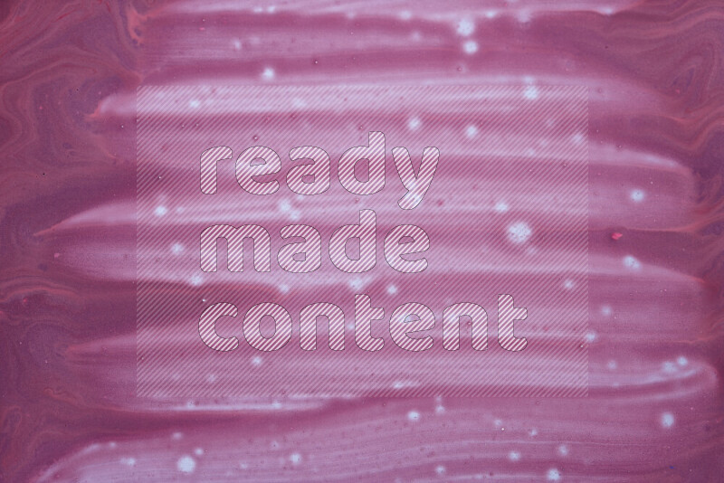 لقطات مقربة لأشكال مختلفة مرسومه باللون الأرجواني