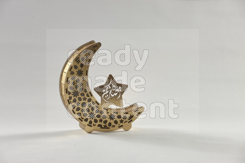 فانوس رمضان موضوع علي خلفية بيضاء